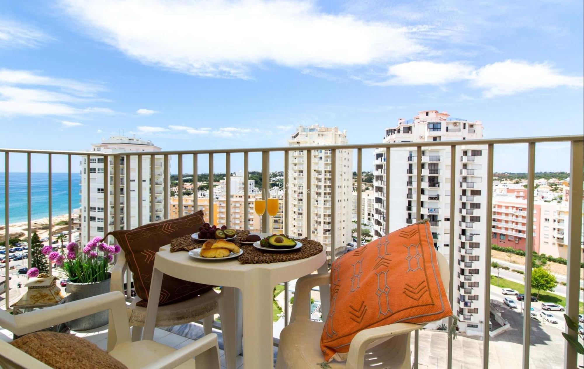 Apartamento Lavanda - Torre Castelo By Dalma Portuguesa Armação de Pêra Esterno foto